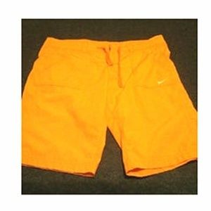 Women's Nike Shorts, Large